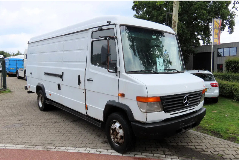 Mercedes-Benz Vario 813 clean. good engine - Panel van: picture 2 Mercedes-Benz Vario 813 clean. good engine - Panel van: picture 2