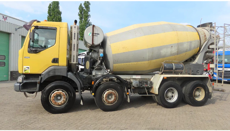 Renault Kerax 420 117000 km original !!! APK tot 27/06/2025 FRANCE truck - Concrete mixer truck: picture 4 Renault Kerax 420 117000 km original !!! APK tot 27/06/2025 FRANCE truck - Concrete mixer truck: picture 4
