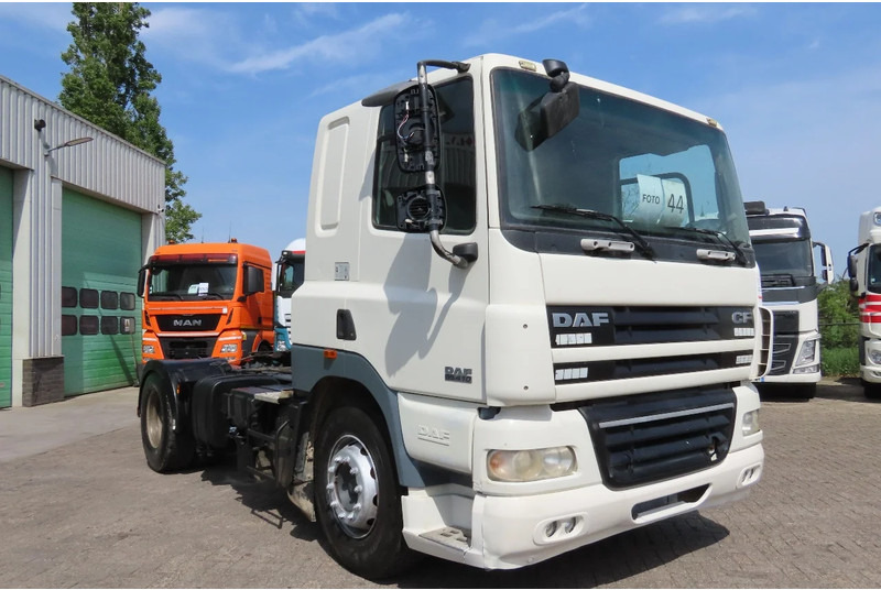 DAF CF 85.410 Manual, Retarder, PTO/Hydraulic, Very clean truck! - Tractor truck: picture 1 DAF CF 85.410 Manual, Retarder, PTO/Hydraulic, Very clean truck! - Tractor truck: picture 1