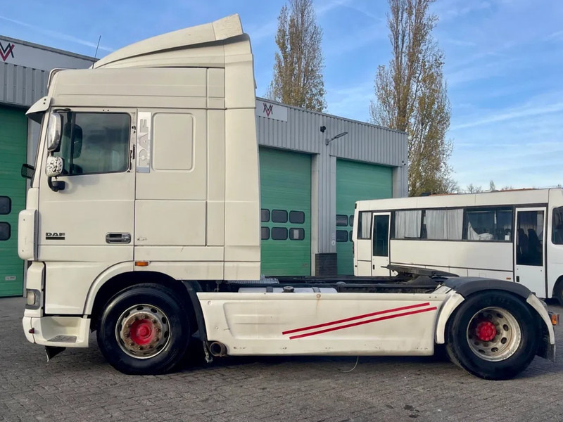 Tractor truck DAF XF 105.460 Manual gearbox!: picture 8 Tractor truck DAF XF 105.460 Manual gearbox!: picture 8