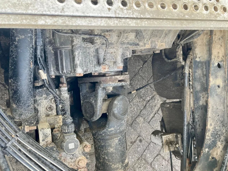 Tractor truck DAF XF 105.460 Manual gearbox!: picture 15 Tractor truck DAF XF 105.460 Manual gearbox!: picture 15