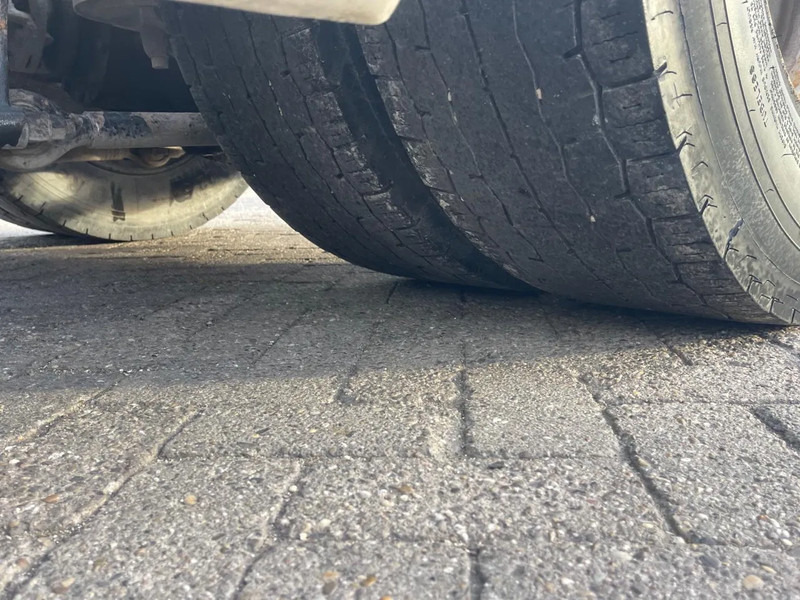 Tractor truck DAF XF 105.460 Manual gearbox!: picture 19 Tractor truck DAF XF 105.460 Manual gearbox!: picture 19