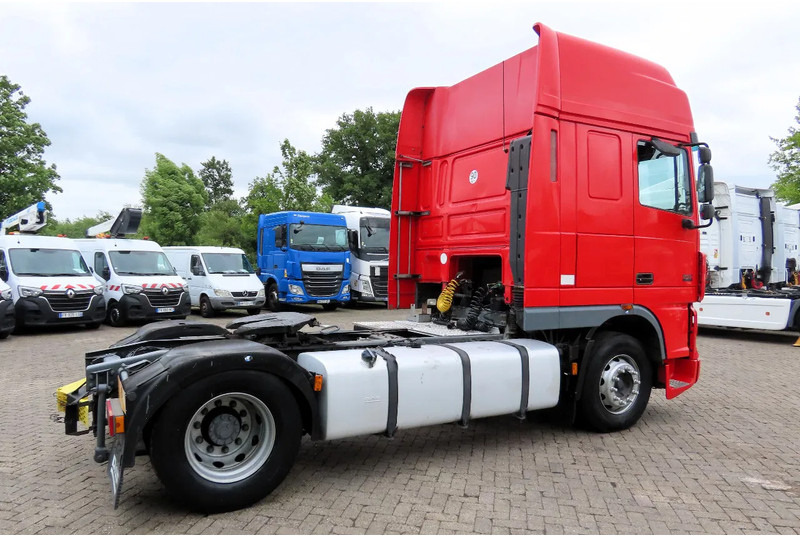 DAF XF 95.480 EURO4, Very CLEAN! - Tractor truck: picture 5 DAF XF 95.480 EURO4, Very CLEAN! - Tractor truck: picture 5