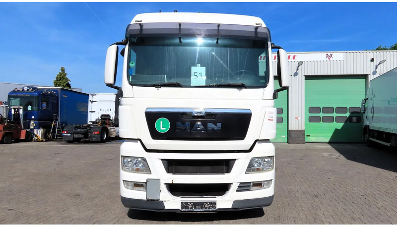MAN TGX.18.400 euro5 EEV, RETARDER, 2X FUEL TANK, FRIGO - Tractor truck: picture 2 MAN TGX.18.400 euro5 EEV, RETARDER, 2X FUEL TANK, FRIGO - Tractor truck: picture 2