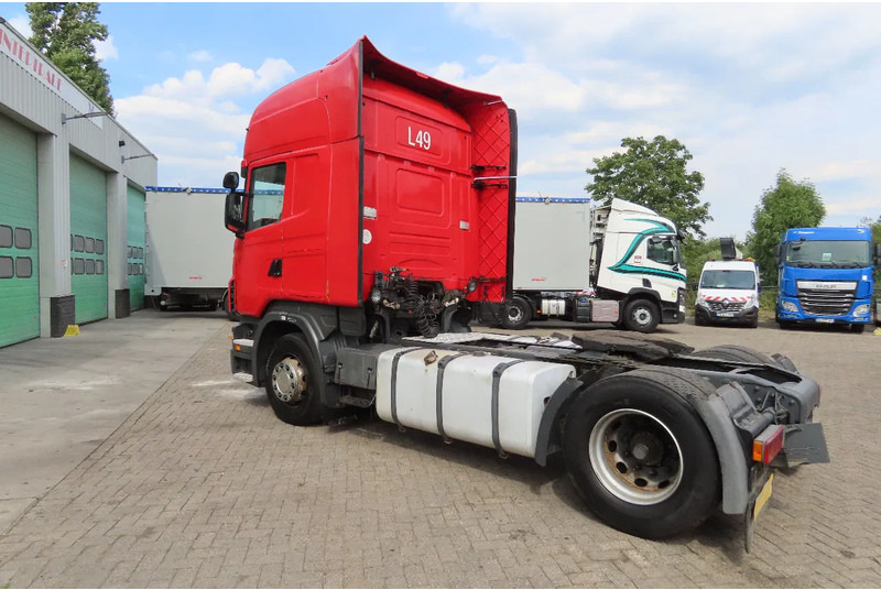 Scania R440 2 tanks Frigo, 927381km, no rust chassis - Tractor truck: picture 5 Scania R440 2 tanks Frigo, 927381km, no rust chassis - Tractor truck: picture 5