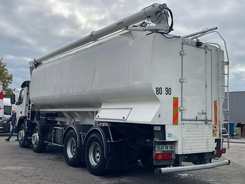 Volvo FM 12.380 8X4 SILO AUGER / AIR GREAT CONDITION / fully serviced! - Tanker truck: picture 5 Volvo FM 12.380 8X4 SILO AUGER / AIR GREAT CONDITION / fully serviced! - Tanker truck: picture 5