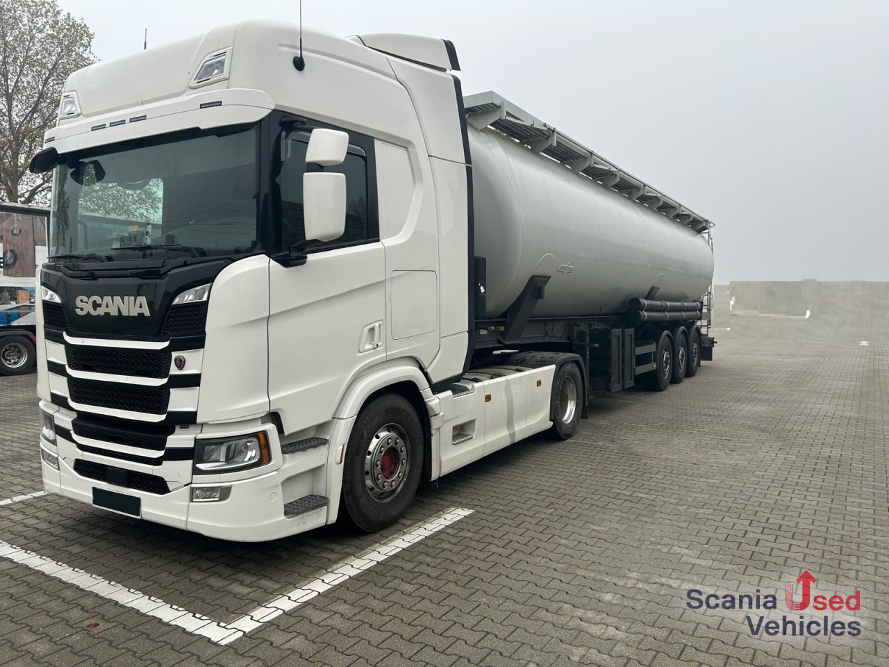 SCANIA R 500 A4x2NB Highline GHH Kompressor + Spitzer - Tractor truck: picture 1 SCANIA R 500 A4x2NB Highline GHH Kompressor + Spitzer - Tractor truck: picture 1
