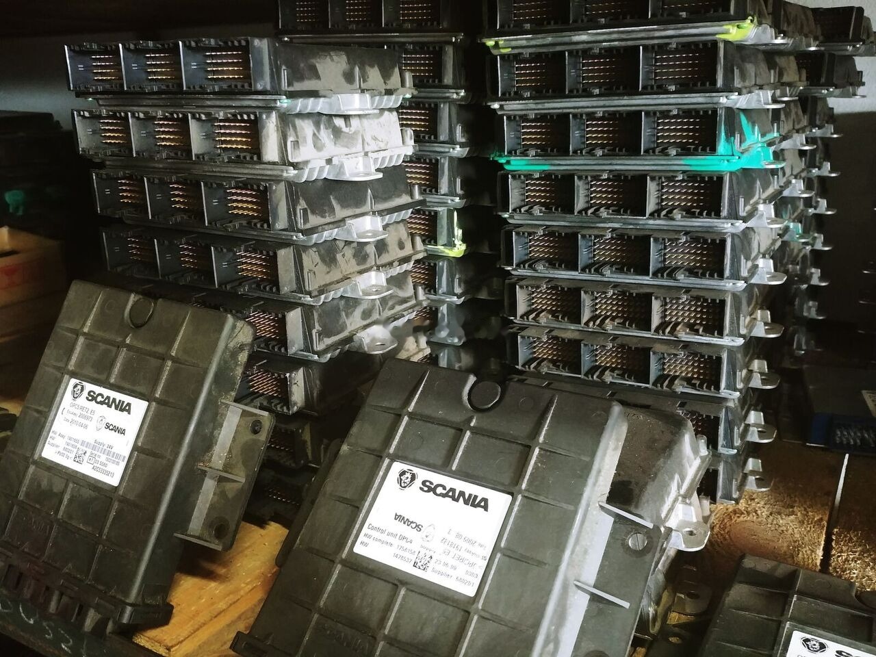 Scania ALL S EG - ECU for Truck: picture 2 Scania ALL S EG - ECU for Truck: picture 2