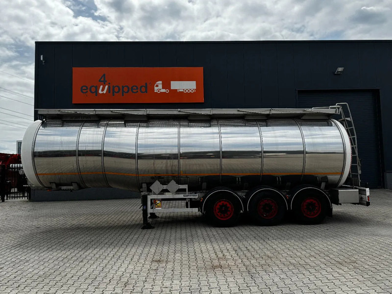 Indox 37.500L / 1-COMP /4-BAFFELS, ADR, L4BH, INOX, NL, APK/ADR till 10/2025, new SAF axles, ALCOA, 2x available - Tanker semi-trailer: picture 2 Indox 37.500L / 1-COMP /4-BAFFELS, ADR, L4BH, INOX, NL, APK/ADR till 10/2025, new SAF axles, ALCOA, 2x available - Tanker semi-trailer: picture 2