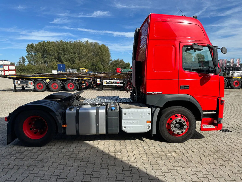 Volvo FM 420 Globetrotter, ADR (FL, OX, AT), ALCOA, only 446TKM - Tractor truck: picture 3 Volvo FM 420 Globetrotter, ADR (FL, OX, AT), ALCOA, only 446TKM - Tractor truck: picture 3