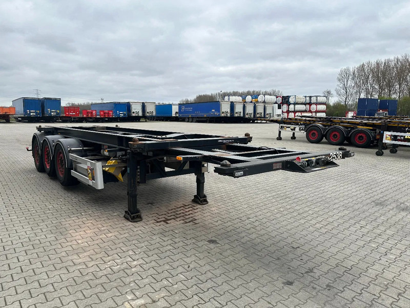 Van Hool 20FT Tipping-chassis, ADR (EX/II, EX/III, FL, AT, OX), SAF, 2 liftaxles - Container transporter/ Swap body semi-trailer: picture 5 Van Hool 20FT Tipping-chassis, ADR (EX/II, EX/III, FL, AT, OX), SAF, 2 liftaxles - Container transporter/ Swap body semi-trailer: picture 5