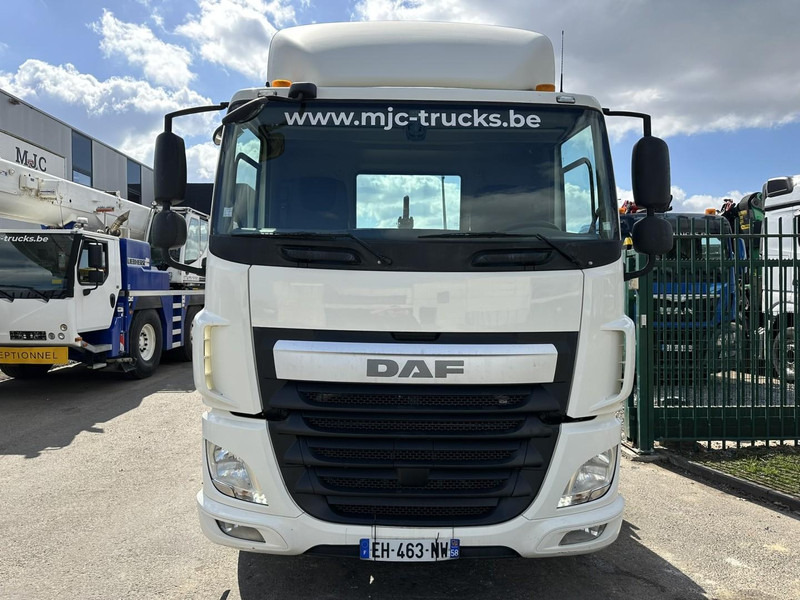 DAF CF 460 4x2 19T MARREL ABROLLKIPPER HAKEN - 5.10M + 1.30M Ausziehbarer Stoßstange - EURO 6 - 13L ENGINE - ZF AUTO - Hook lift truck: picture 2 DAF CF 460 4x2 19T MARREL ABROLLKIPPER HAKEN - 5.10M + 1.30M Ausziehbarer Stoßstange - EURO 6 - 13L ENGINE - ZF AUTO - Hook lift truck: picture 2