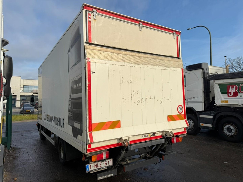 MAN TGL 8.180 4x2 BL COSED BOX / BAKWAGEN / CAISSE FERMEE - *184.000km* - 3 SEATER - EURO 5 - AIR SUSPENSION - BOX 6m00 x 2m49 x 2m38 - BE TRUCK - Box truck: picture 5 MAN TGL 8.180 4x2 BL COSED BOX / BAKWAGEN / CAISSE FERMEE - *184.000km* - 3 SEATER - EURO 5 - AIR SUSPENSION - BOX 6m00 x 2m49 x 2m38 - BE TRUCK - Box truck: picture 5