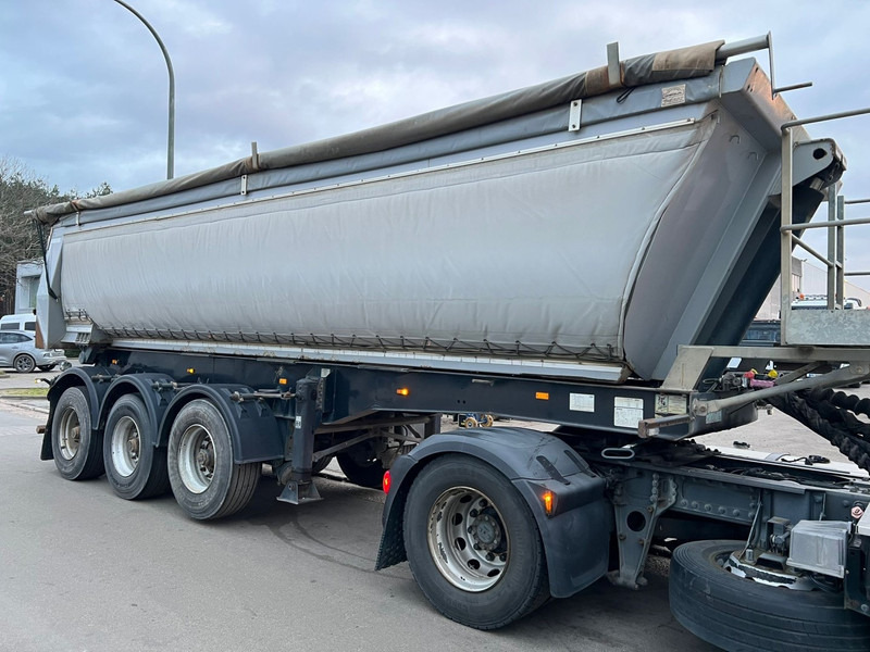 Meiller 3-AXLES TIPPER INSULATED / ISOLEE - ASPHALT / ASFALT - BPW - LIFT-AXLE - STEEL CHASSIS / STEEL TIPPER - BE PAPERS - Tipper semi-trailer: picture 2 Meiller 3-AXLES TIPPER INSULATED / ISOLEE - ASPHALT / ASFALT - BPW - LIFT-AXLE - STEEL CHASSIS / STEEL TIPPER - BE PAPERS - Tipper semi-trailer: picture 2