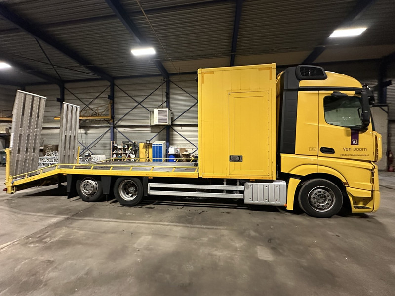 Tow truck Mercedes-Benz ACTROS 2745 6x2 OPRIJWAGEN / AUTOTRANSPORTER / MACHINE TRANSPORTER - WINCH - 6m10 - EURO 5 - LIFT AXLE - HYDR RAMPS - NL TRUCK: picture 18