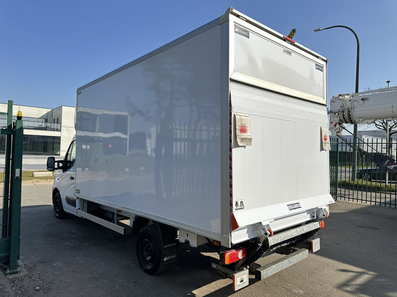 Renault MASTER 2.3 - 163HP - RED EDITION BAKWAGEN + LAADKLEP - 4m30 x 2m20 x 2m20 - CAMERA - NAVI - PACK COMFORT - BELG - Closed box van: picture 4 Renault MASTER 2.3 - 163HP - RED EDITION BAKWAGEN + LAADKLEP - 4m30 x 2m20 x 2m20 - CAMERA - NAVI - PACK COMFORT - BELG - Closed box van: picture 4