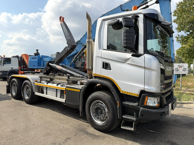 Scania G450 XT 6X4 AJK HAAKSYSTEEM 20T - 5760mm - WB 3m90 - HUB REDUCTION / STEEL SUSPENSION - EURO 6 - BE TRUCK - Hook lift truck: picture 1 Scania G450 XT 6X4 AJK HAAKSYSTEEM 20T - 5760mm - WB 3m90 - HUB REDUCTION / STEEL SUSPENSION - EURO 6 - BE TRUCK - Hook lift truck: picture 1