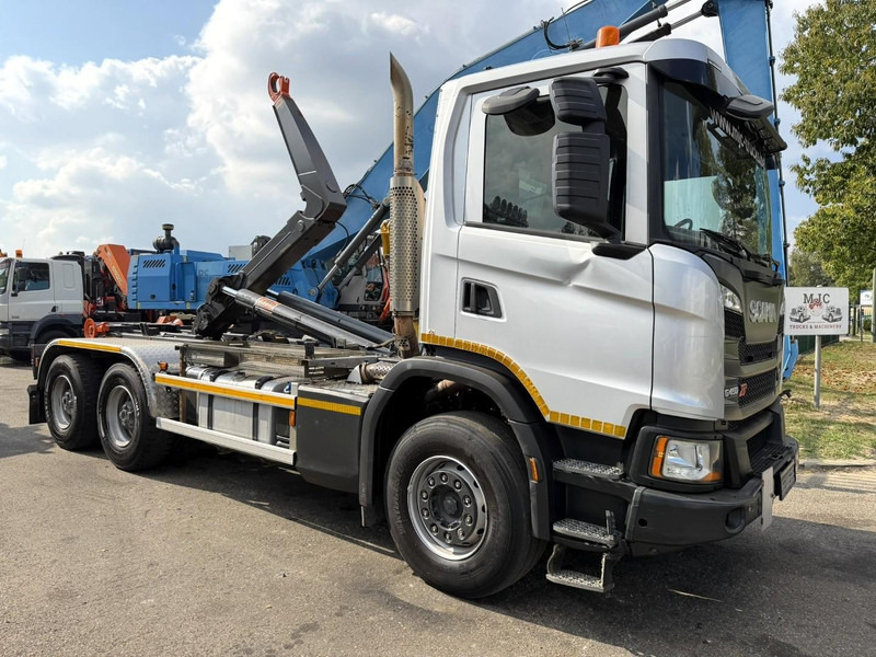 Scania G450 XT 6X4 AJK HAAKSYSTEEM 20T - 5760mm - WB 3m90 - HUB REDUCTION / STEEL SUSPENSION - EURO 6 - BE TRUCK - Hook lift truck: picture 1 Scania G450 XT 6X4 AJK HAAKSYSTEEM 20T - 5760mm - WB 3m90 - HUB REDUCTION / STEEL SUSPENSION - EURO 6 - BE TRUCK - Hook lift truck: picture 1