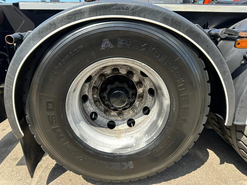 Hook lift truck, Crane truck Scania R580 6X2 V8 HOOKLIFT + CRANE HIAB 211 E-4 HIPRO - ROTATOR - RETARDER - ALCOA ALU - RADIO - NL TRUCK: picture 16