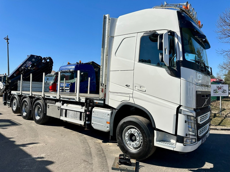 Volvo FH 420 8x4 TRIDEM + KRAAN HIAB 408 E-8 HIPRO + WINCH - 63.000km ONLY - CREWCAB 4 SEATER - PLATFORM 7m - TOP CONDITION - Crane truck: picture 2 Volvo FH 420 8x4 TRIDEM + KRAAN HIAB 408 E-8 HIPRO + WINCH - 63.000km ONLY - CREWCAB 4 SEATER - PLATFORM 7m - TOP CONDITION - Crane truck: picture 2