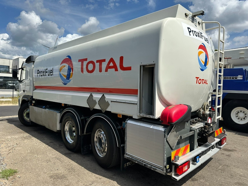 Volvo FM 450 6x2 19.000L - 5 COMP. FUEL TANKER / CITERNE - LIFT + STEERING AXLE - EURO 5 - - Tanker truck: picture 5 Volvo FM 450 6x2 19.000L - 5 COMP. FUEL TANKER / CITERNE - LIFT + STEERING AXLE - EURO 5 - - Tanker truck: picture 5