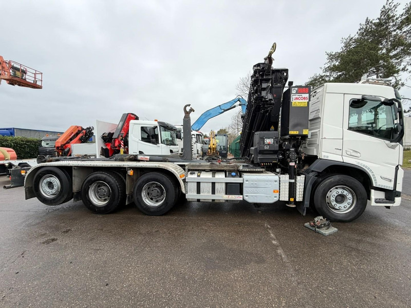 Volvo FM 500 8X4 TRIDEM HAAK + (25m!) KRAAN HIAB 302 E-8x + 1 ME + WINCH - *127.000km* - *1976h crane hours* - TOP CONDITION - BE TRUCK - Crane truck: picture 5 Volvo FM 500 8X4 TRIDEM HAAK + (25m!) KRAAN HIAB 302 E-8x + 1 ME + WINCH - *127.000km* - *1976h crane hours* - TOP CONDITION - BE TRUCK - Crane truck: picture 5