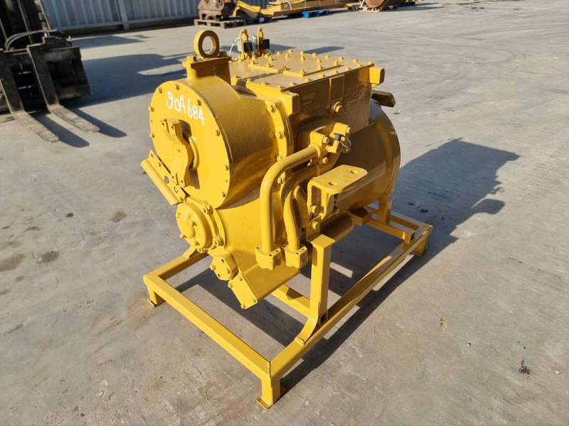 Cat Transmission 740 - Attachment for Construction machinery: picture 3 Cat Transmission 740 - Attachment for Construction machinery: picture 3