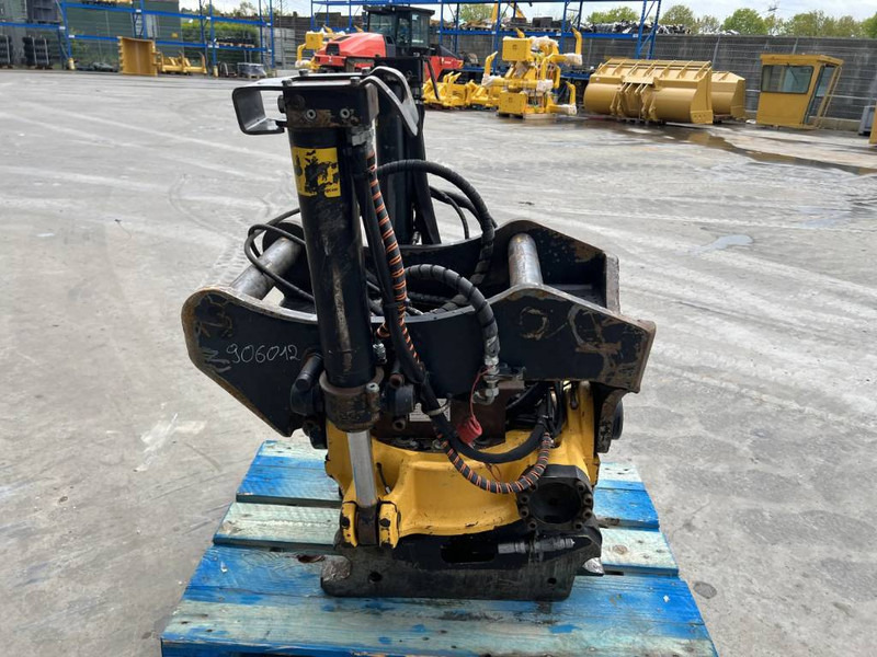 Engcon EC226-S70-70-SS10 - Attachment for Construction machinery: picture 4 Engcon EC226-S70-70-SS10 - Attachment for Construction machinery: picture 4