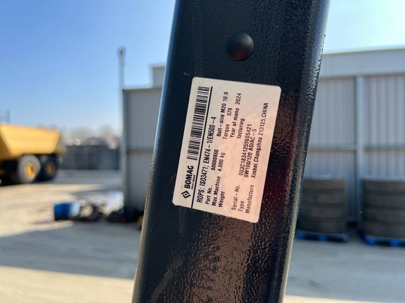 Roller Bomag BW100 AD-5: picture 15