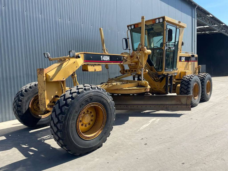 Cat 140H - 3306 Engine - Grader: picture 1 Cat 140H - 3306 Engine - Grader: picture 1