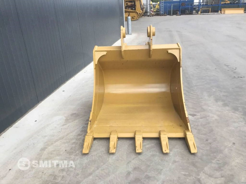 Cat M318F - Bucket for Construction machinery: picture 3 Cat M318F - Bucket for Construction machinery: picture 3