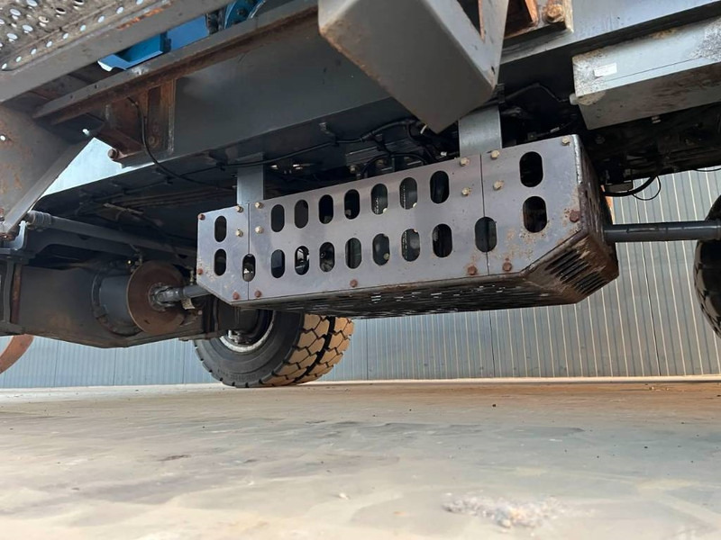 Waste/ Industry handler for transportation of garbage Fuchs MHL454: picture 17