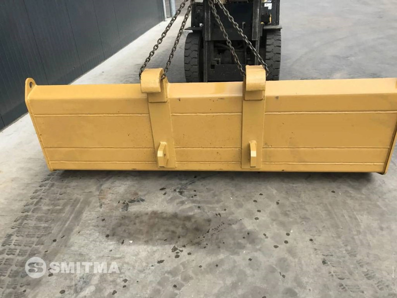 Komatsu QR - Blade for Construction machinery: picture 4 Komatsu QR - Blade for Construction machinery: picture 4