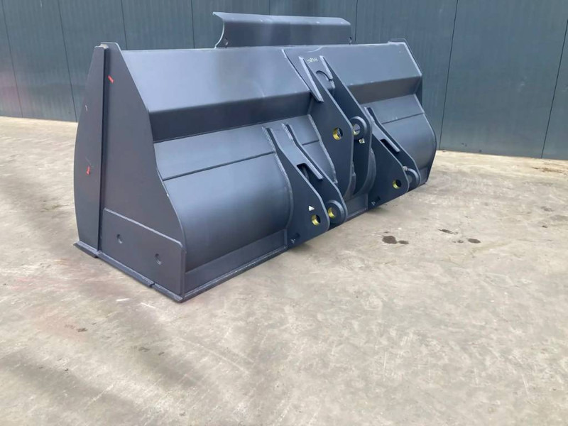 Volvo L110F - Bucket for Construction machinery: picture 2 Volvo L110F - Bucket for Construction machinery: picture 2