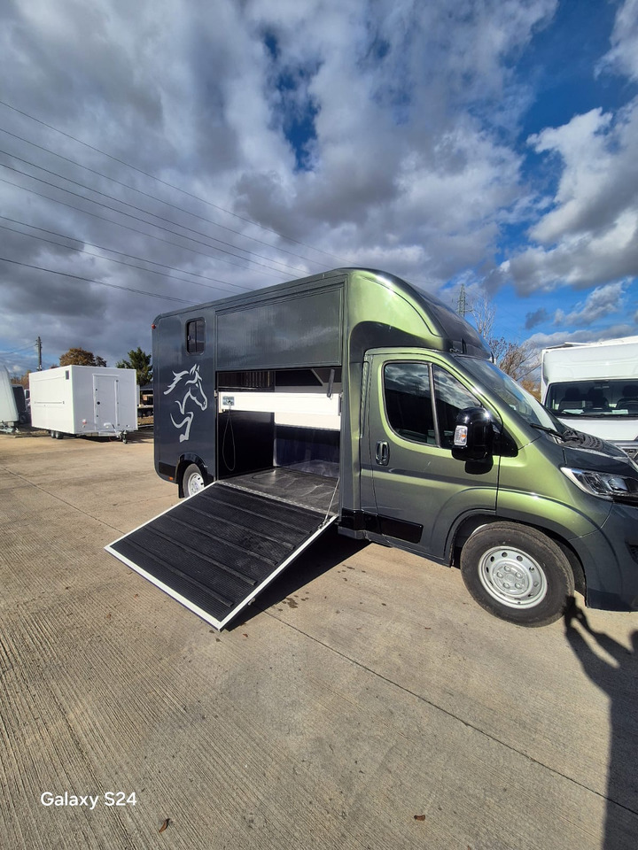 Opel Bannert Koniowoz / Horse Truck / In Stock - Horse truck: picture 2 Opel Bannert Koniowoz / Horse Truck / In Stock - Horse truck: picture 2