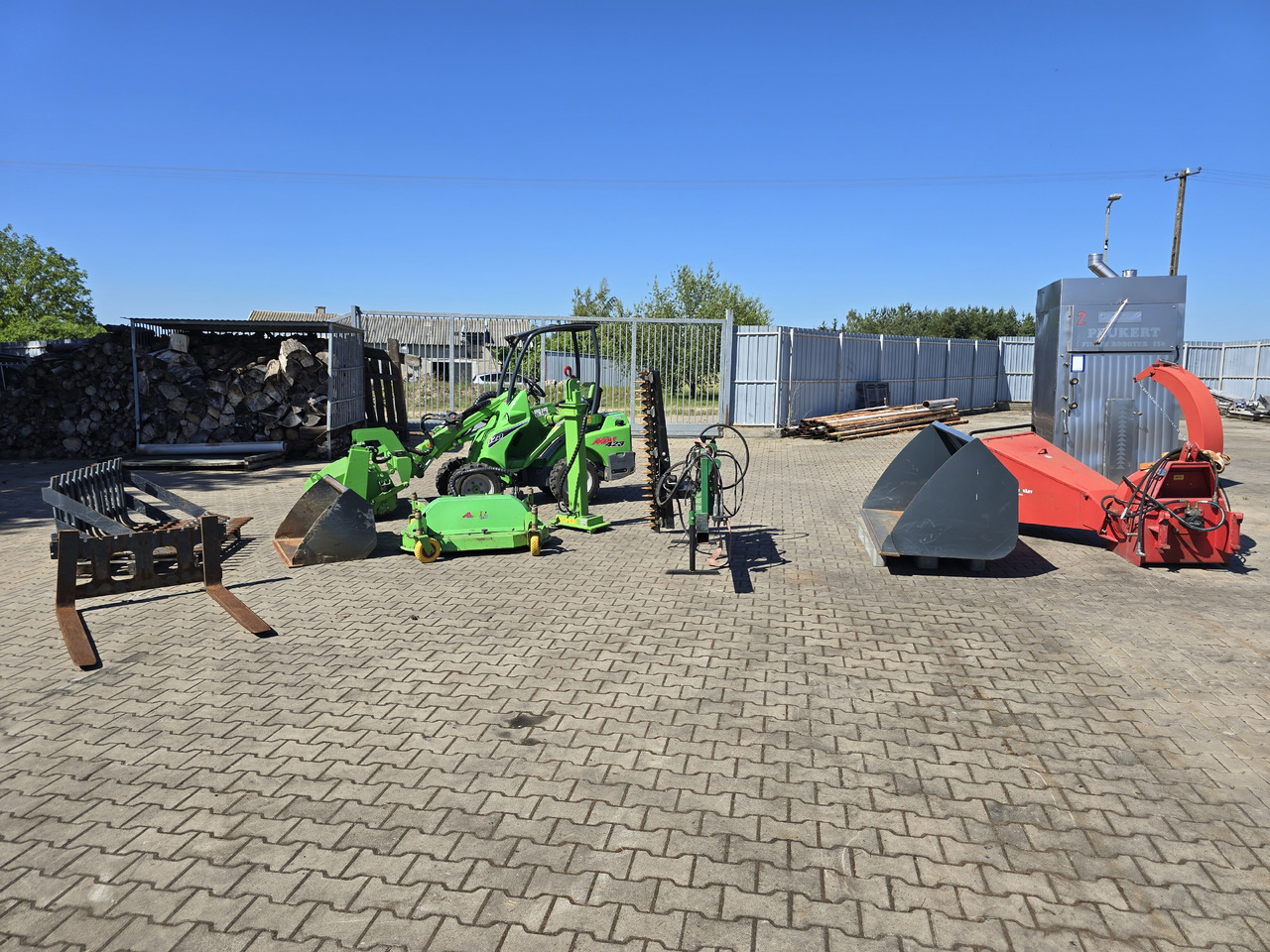 AVANT 423 - Skid steer loader: picture 4 AVANT 423 - Skid steer loader: picture 4