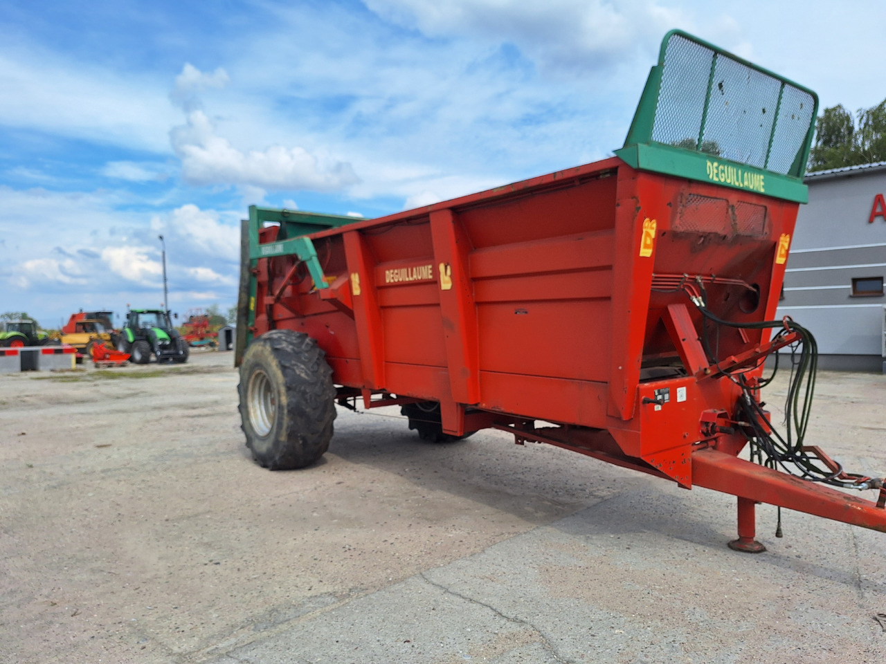 DEGUILLAUME HVD1310 - Manure spreader: picture 3 DEGUILLAUME HVD1310 - Manure spreader: picture 3