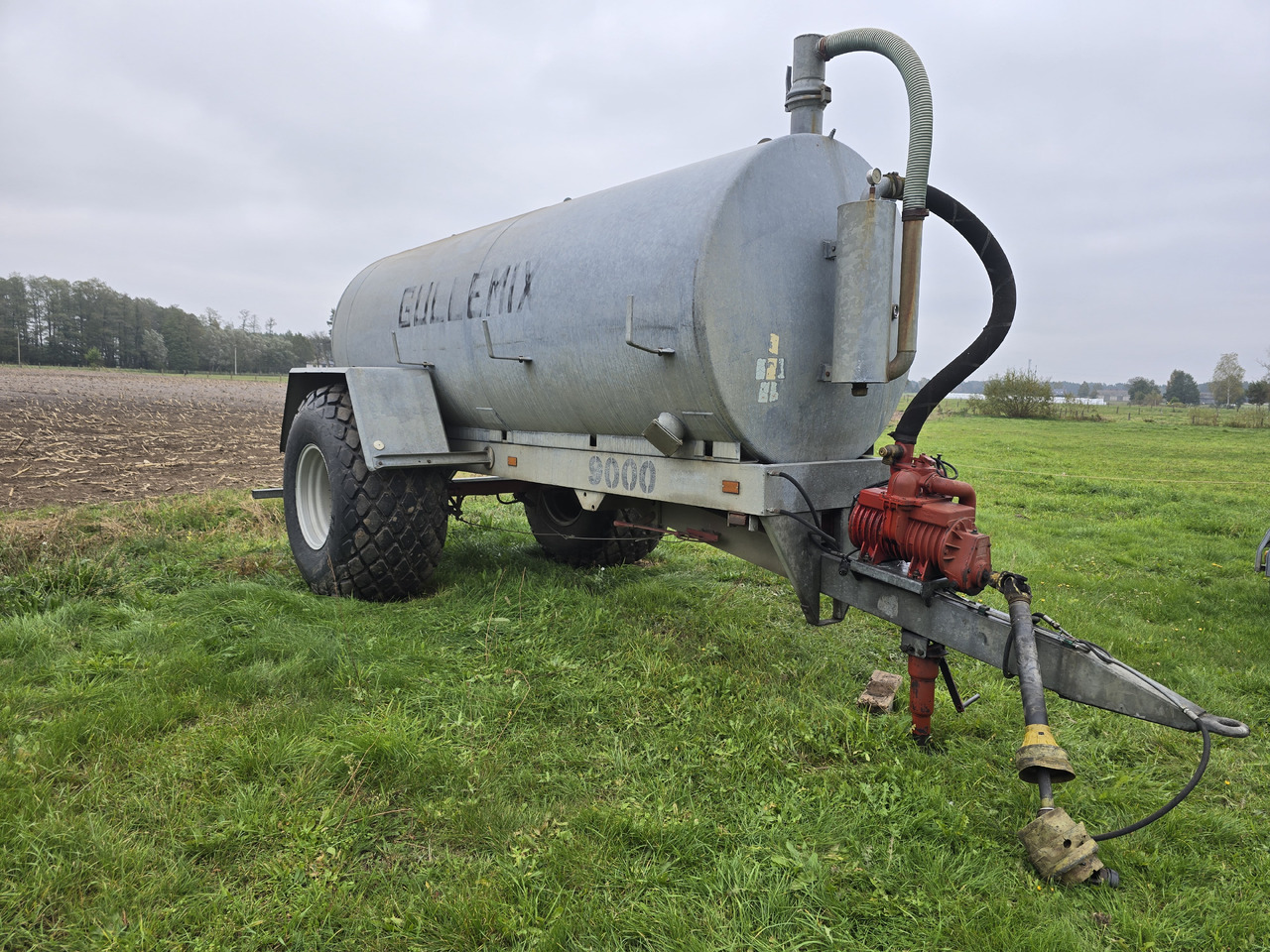 GULLEMIX 9000 - Slurry tanker: picture 1 GULLEMIX 9000 - Slurry tanker: picture 1