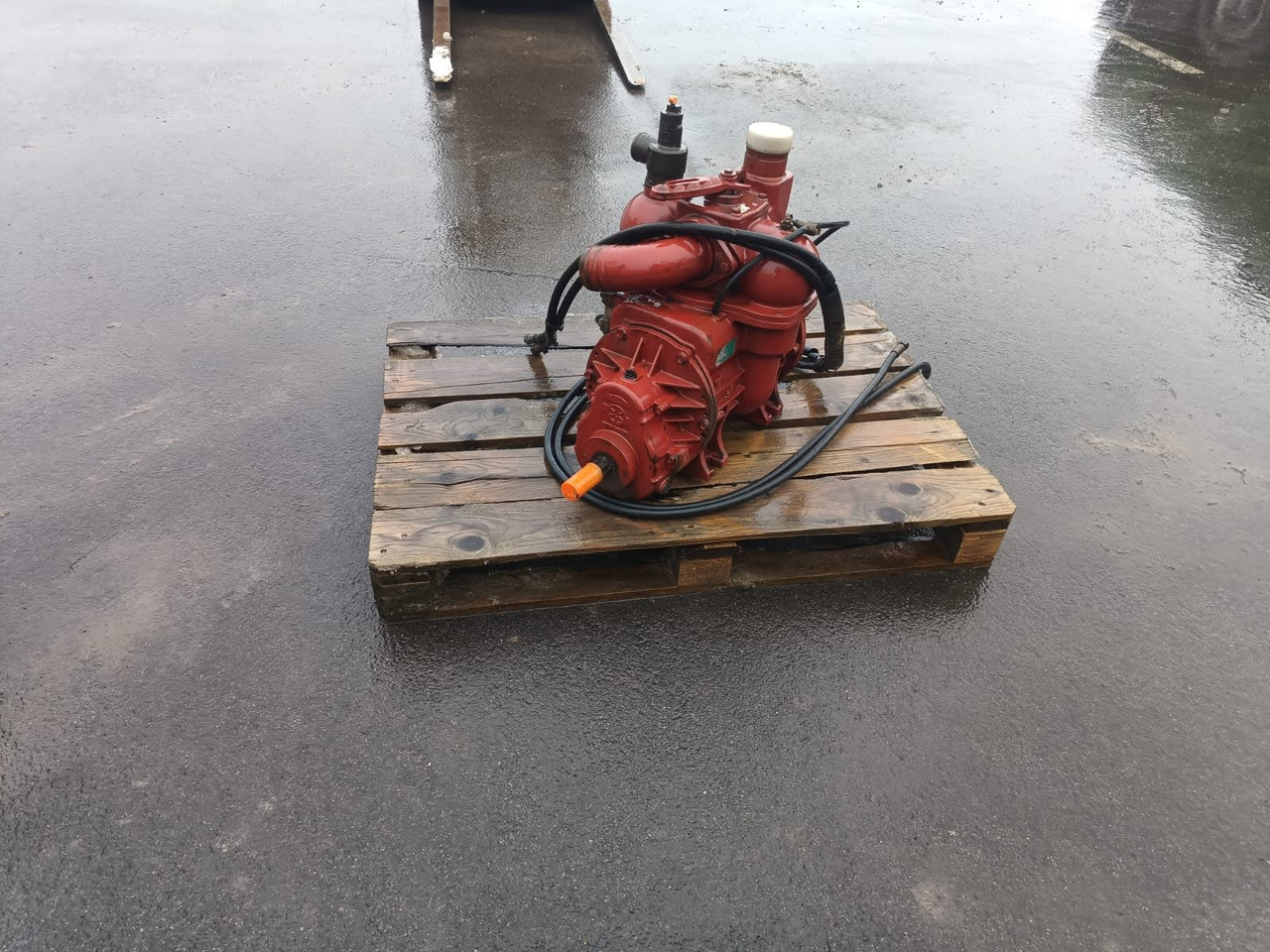 HTS 100.27 - Slurry tanker: picture 2 HTS 100.27 - Slurry tanker: picture 2