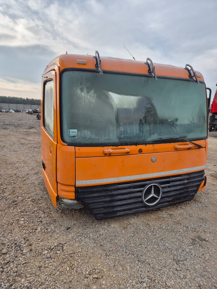 Mercedes Actros - Construction container: picture 1 Mercedes Actros - Construction container: picture 1
