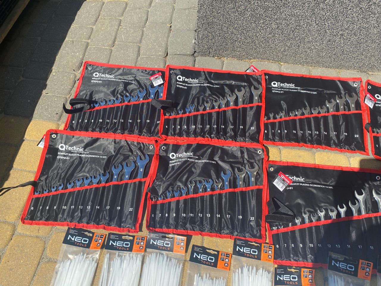 Neo Tools, Qtechnic narzedzia, klucze, opaski, młotek - Automotive tool: picture 5 Neo Tools, Qtechnic narzedzia, klucze, opaski, młotek - Automotive tool: picture 5