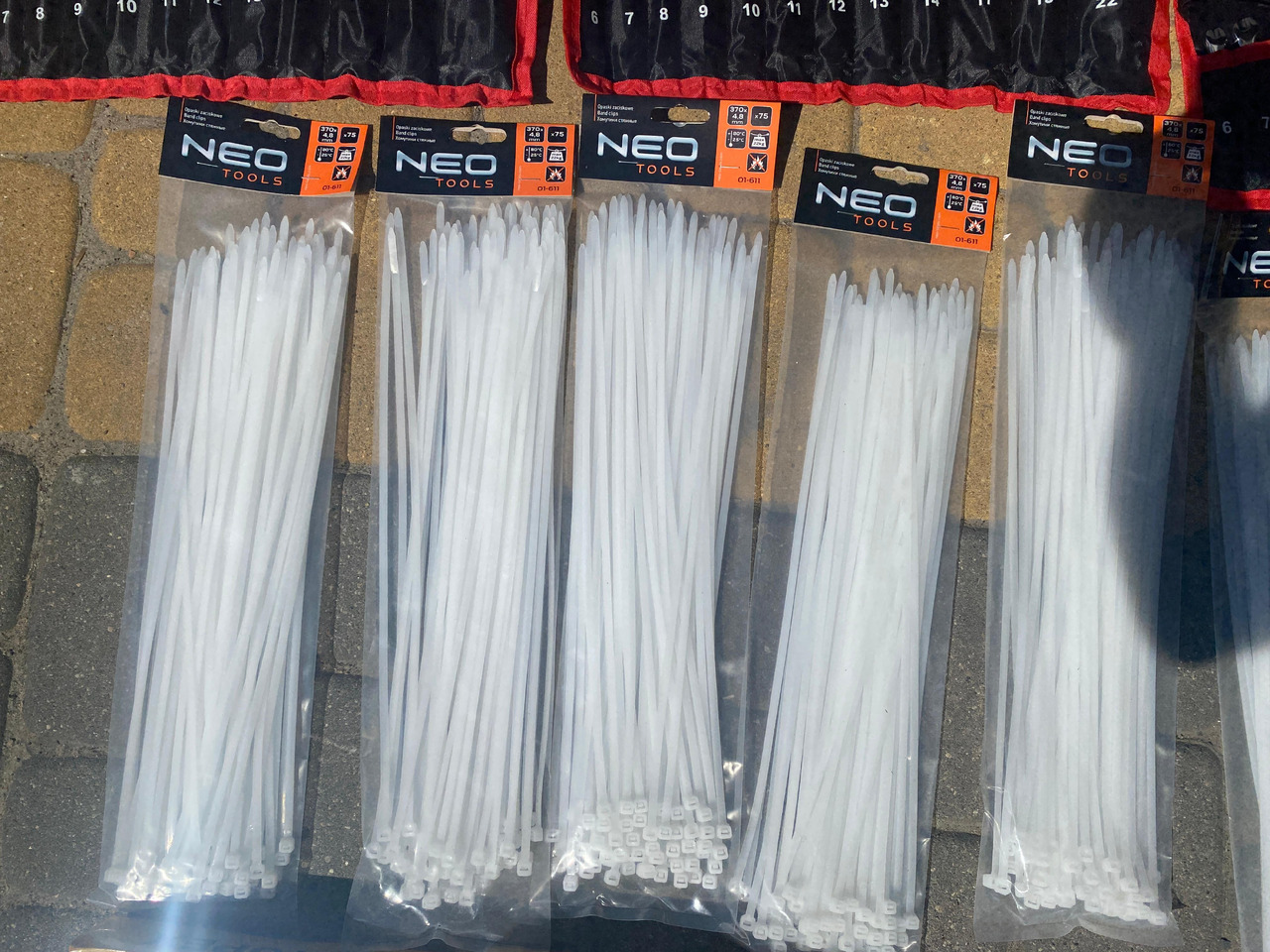 Neo Tools, Qtechnic narzedzia, klucze, opaski, młotek - Automotive tool: picture 4 Neo Tools, Qtechnic narzedzia, klucze, opaski, młotek - Automotive tool: picture 4