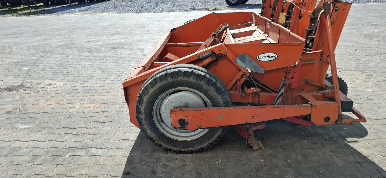 UDERHAUG 351 - Potato planter: picture 2 UDERHAUG 351 - Potato planter: picture 2