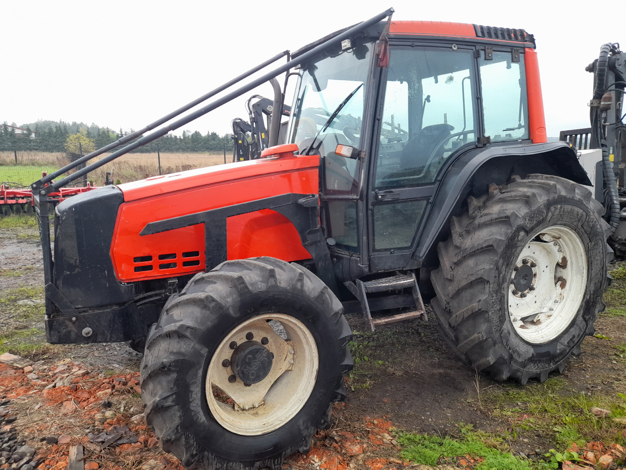 Valtra / Fao Far 6250 / 4768 - Forestry tractor, Forestry trailer: picture 2 Valtra / Fao Far 6250 / 4768 - Forestry tractor, Forestry trailer: picture 2