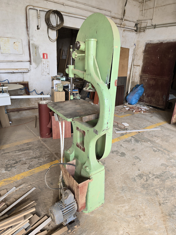 WAREMA OPOLE D-19 - Woodworking machine: picture 4 WAREMA OPOLE D-19 - Woodworking machine: picture 4