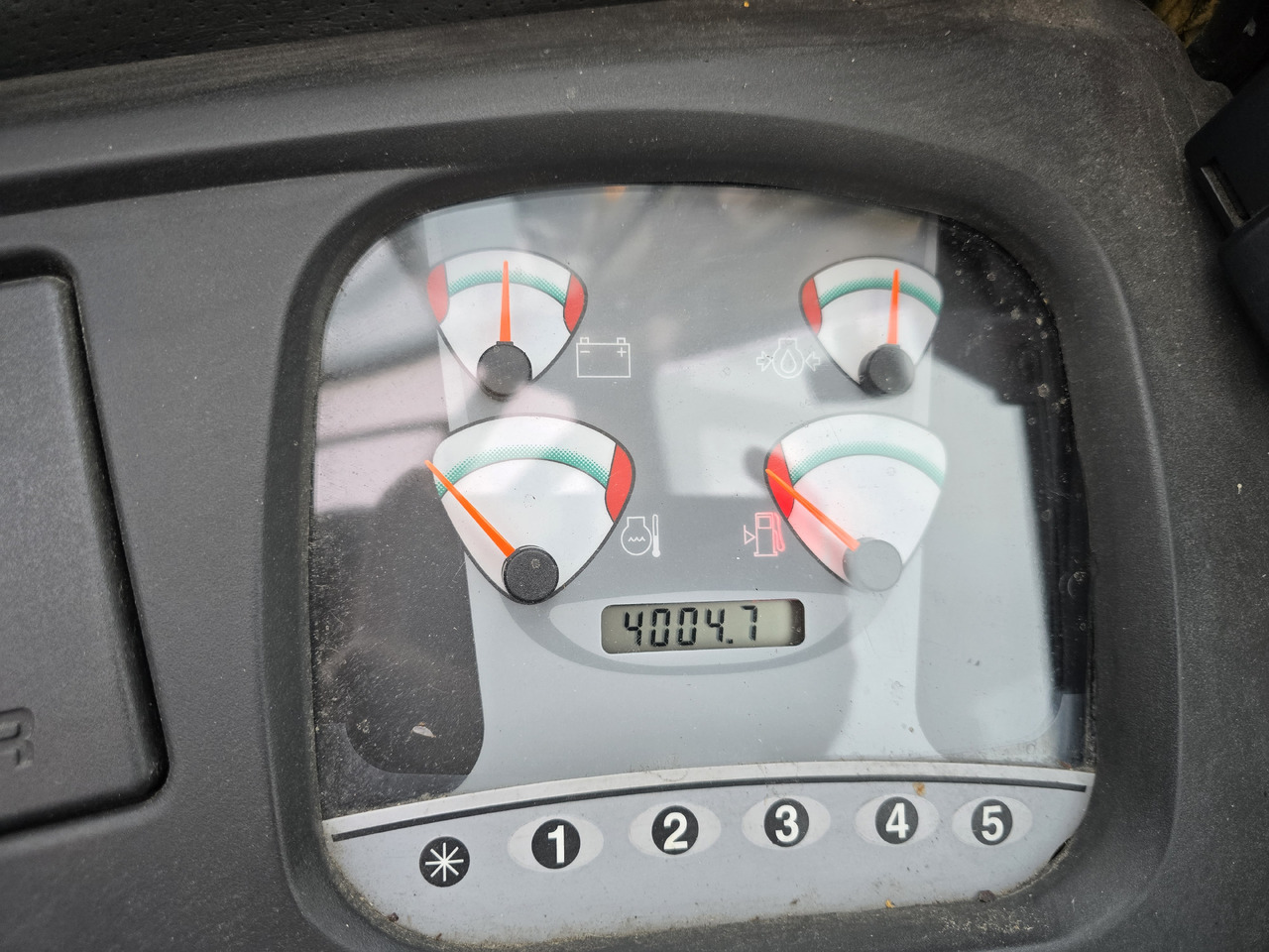 Hyster H4.00XM-5 - Diesel forklift: picture 2 Hyster H4.00XM-5 - Diesel forklift: picture 2