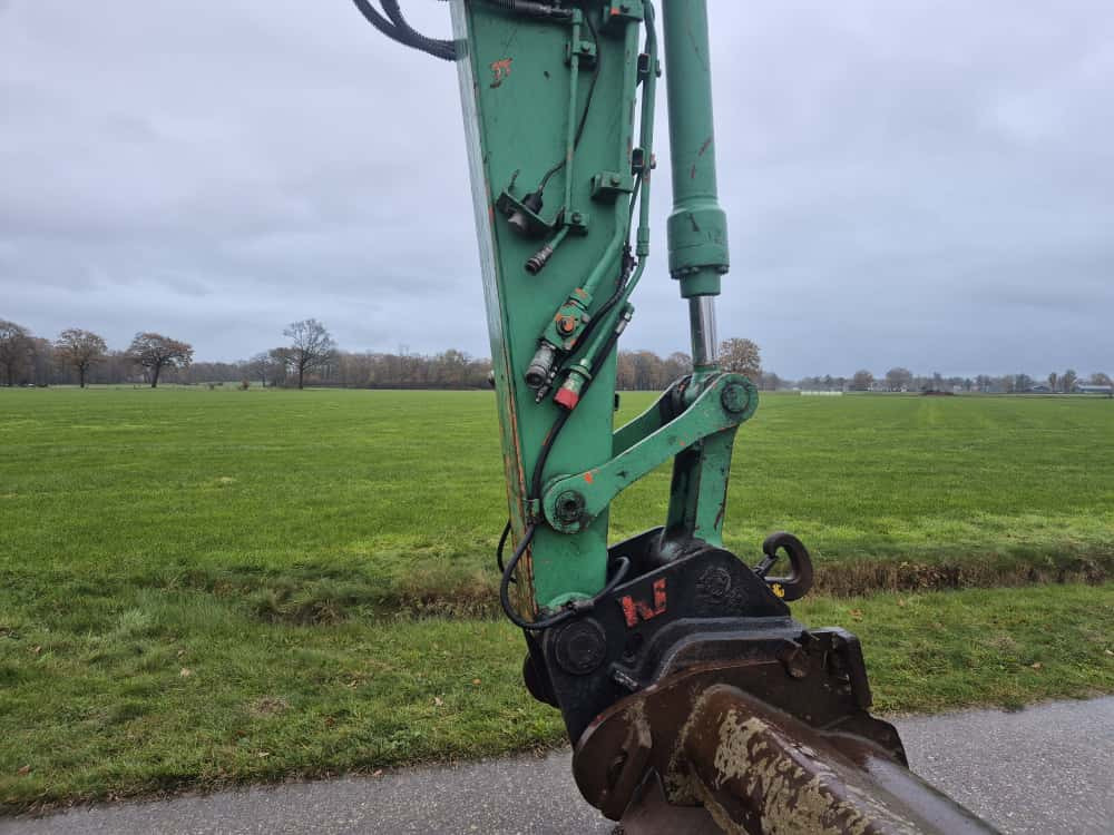 Wheel excavator HITACHI ZX 130 W: picture 19