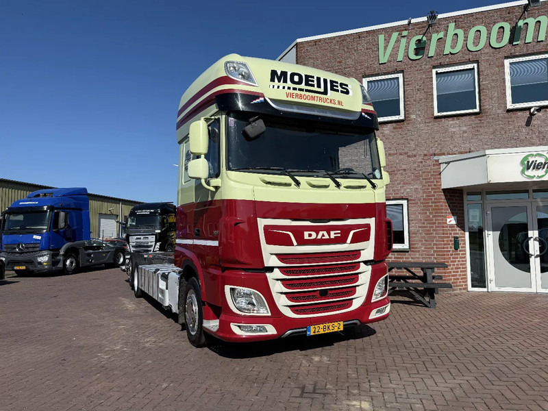 DAF XF 480 XF480 6X2 SSC CHASSIS EURO6 HOLLAND TRUCK TUV 4-2026 Smart Tacho - Cab chassis truck: picture 1 DAF XF 480 XF480 6X2 SSC CHASSIS EURO6 HOLLAND TRUCK TUV 4-2026 Smart Tacho - Cab chassis truck: picture 1