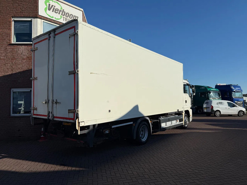 MAN TGS 18.320 TGS 18.320 4X2 LL mit Wechsel Koffer und LBW Euro5 - Box truck: picture 3 MAN TGS 18.320 TGS 18.320 4X2 LL mit Wechsel Koffer und LBW Euro5 - Box truck: picture 3