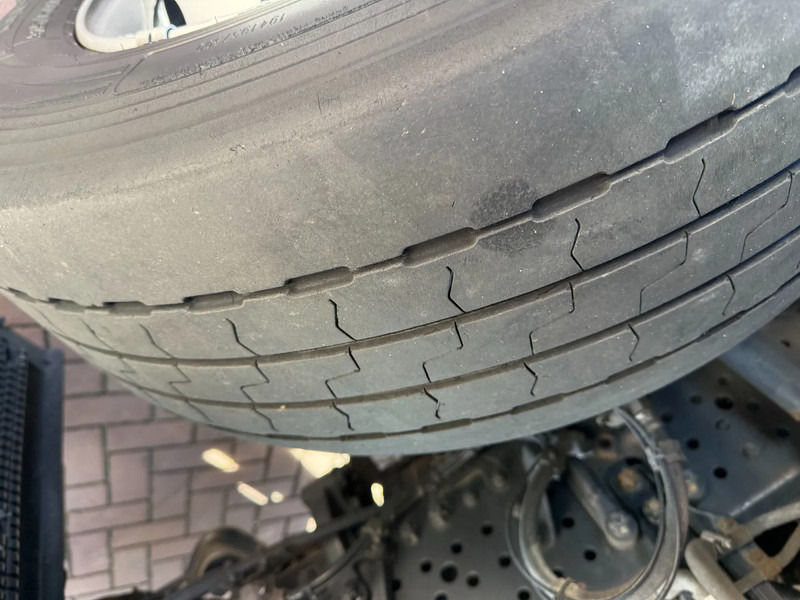 Container transporter/ Swap body truck Mercedes-Benz Actros Actros 2542LL 6X2 BDF / ACC / AHK/ TUV 8-2026 / NL TRUCK: picture 18 Container transporter/ Swap body truck Mercedes-Benz Actros Actros 2542LL 6X2 BDF / ACC / AHK/ TUV 8-2026 / NL TRUCK: picture 18